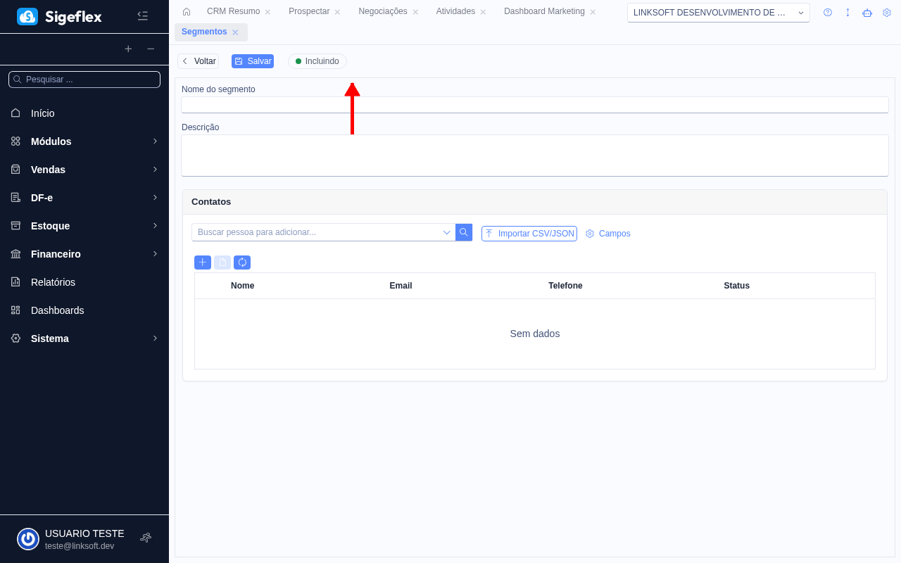 Formulário de criação de segmento com nome, descrição e contatos