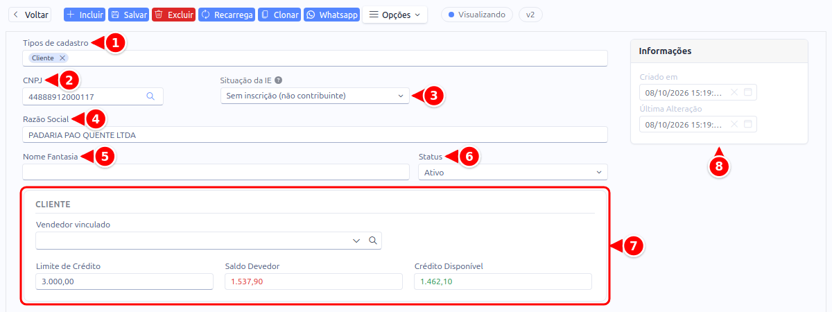 Cadastro de pessoa com tipos de cadastro, CNPJ, situação da IE, razão social, nome fantasia, status, bloco Cliente e card Informações numerados de 1 a 8
