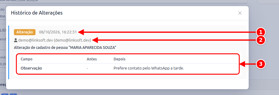 Janela Histórico de Alterações com o tipo e a data da operação, o usuário e a tabela de antes e depois numerados de 1 a 3